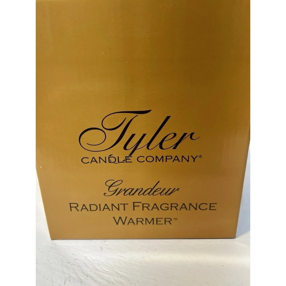 Tyler Candle Company Zebra Wax Warmer With‎ Diva Scent Wax Melts NIB